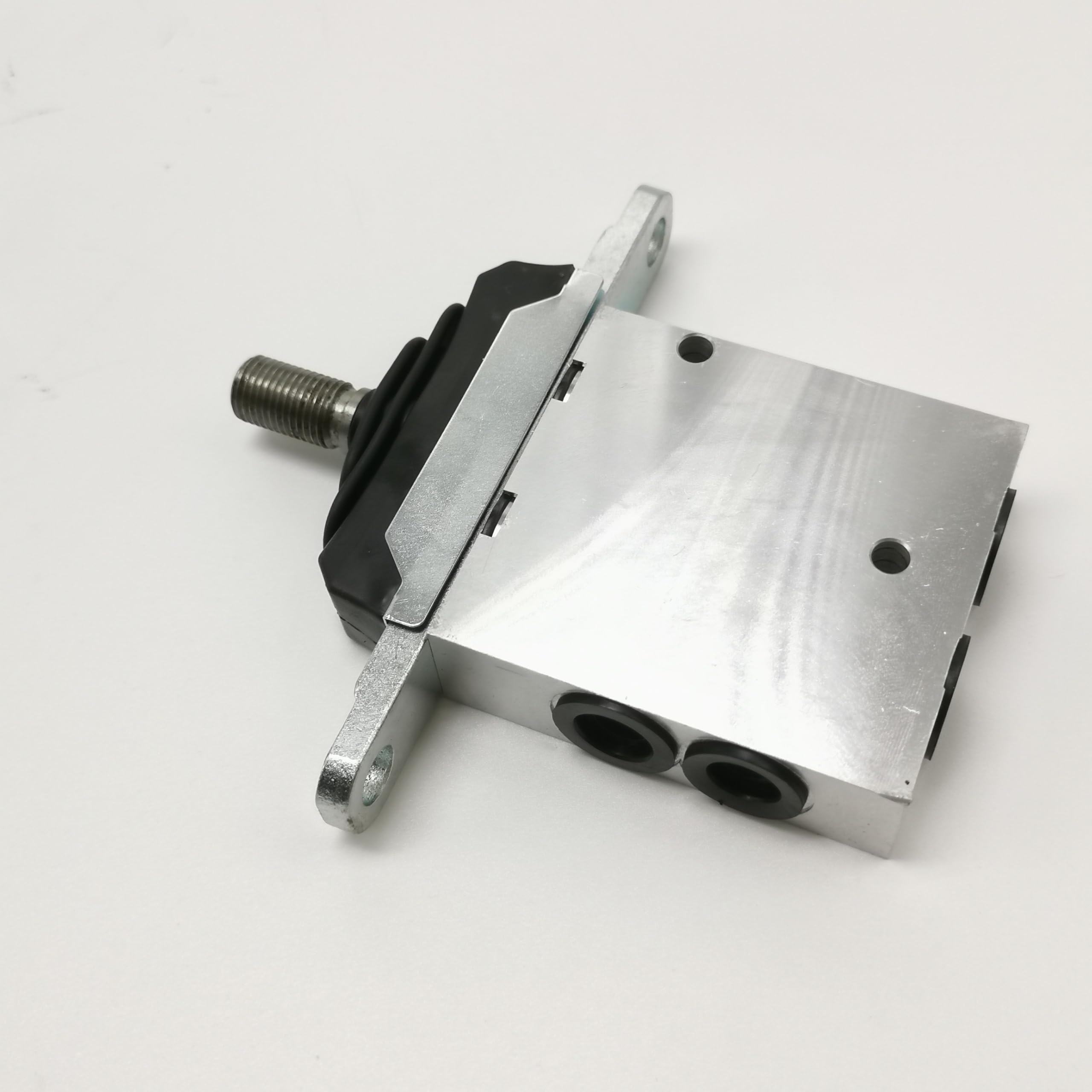 Pilot Valve 702-16-01230 for Komatsu PC-8 Excavator D85 D65